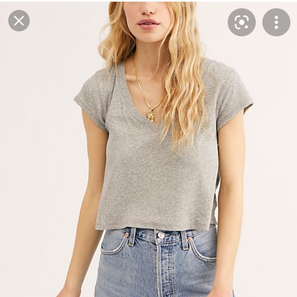 Intimately by FP V easy tee